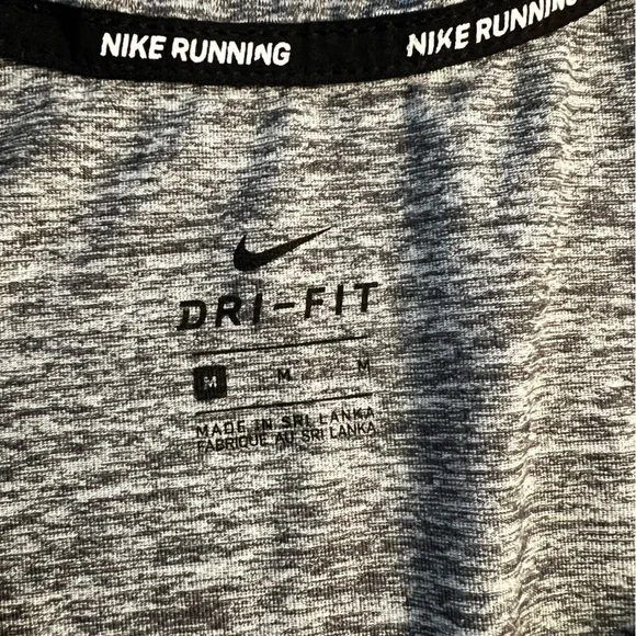 Nike Gray Quarter-Zip Pullover Medium - Picture 2 of 8